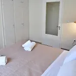 Brancaleone Lägenhet