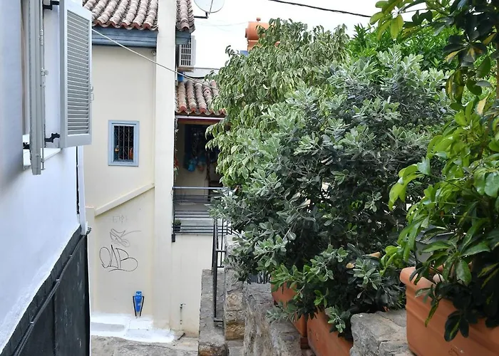 Brancaleone شقة نافبليو